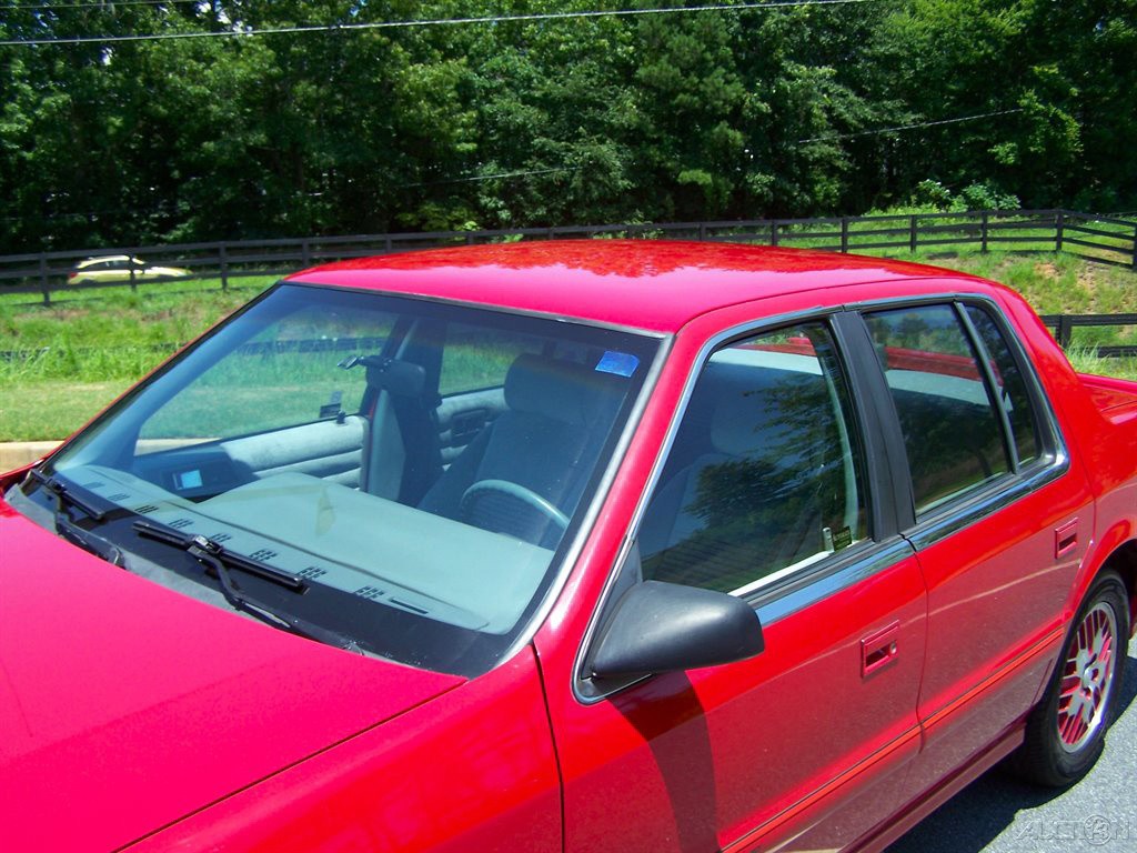 Dodge-Spirit-1991-Sedan-19