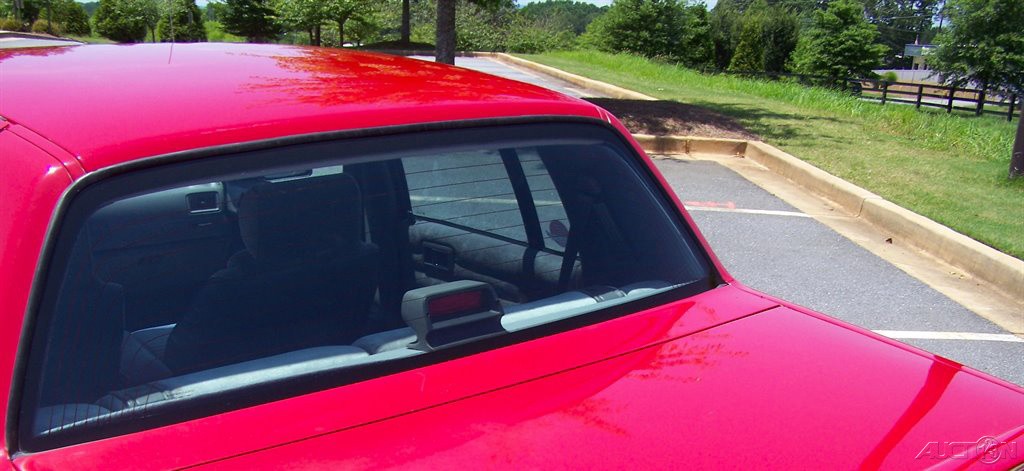Dodge-Spirit-1991-Sedan-21