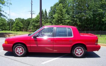 Dodge-Spirit-1991-Sedan-6