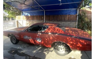 Dodge-Super-bee-1971-Red-Black