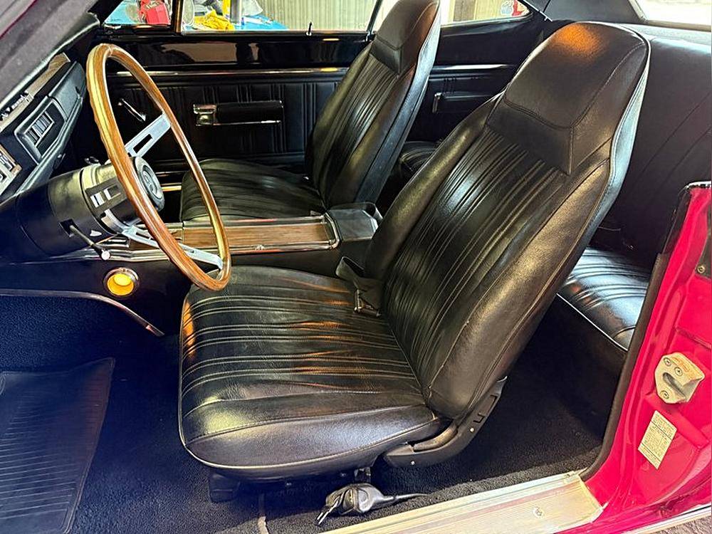 Dodge-Superbee-1970-custom-9