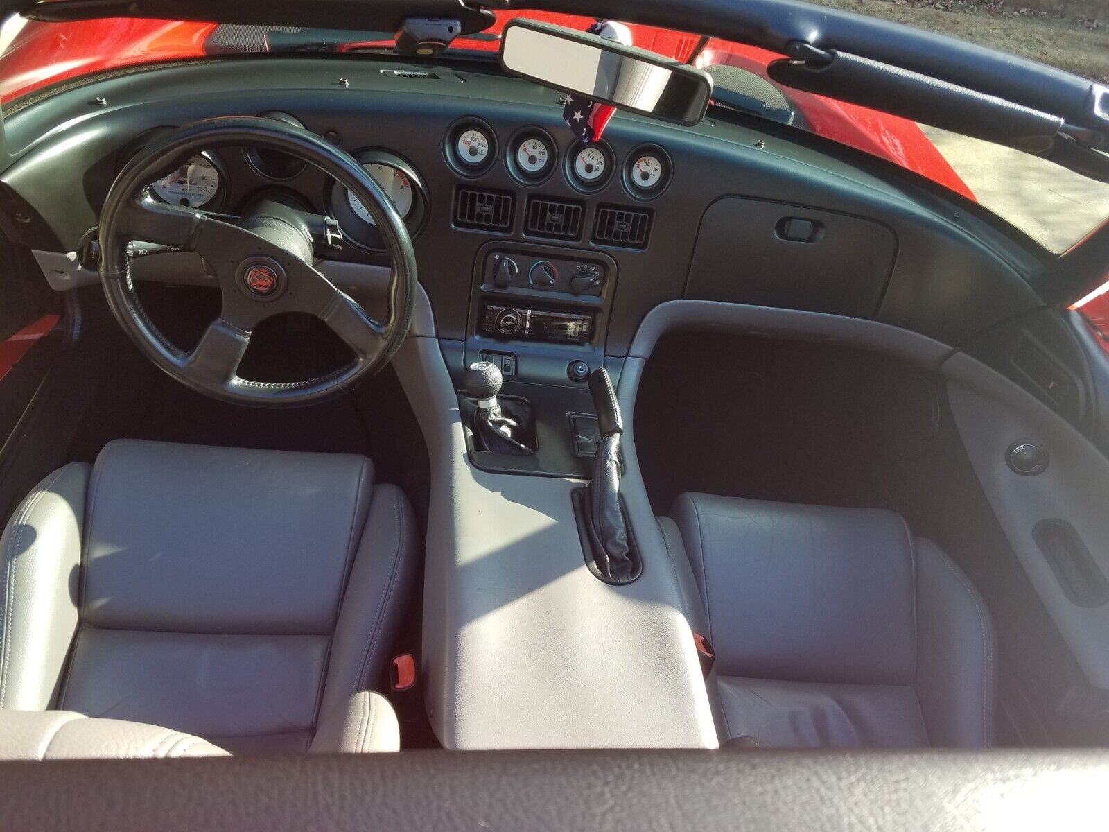 Dodge-Viper-1993-Convertible-9