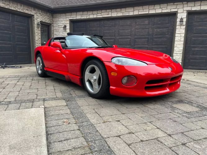 Dodge-Viper-1994-Red-Gray-2