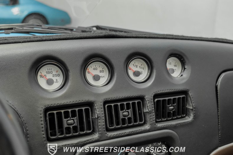 Dodge-Viper-1995-Bright-Blue-Brown-24