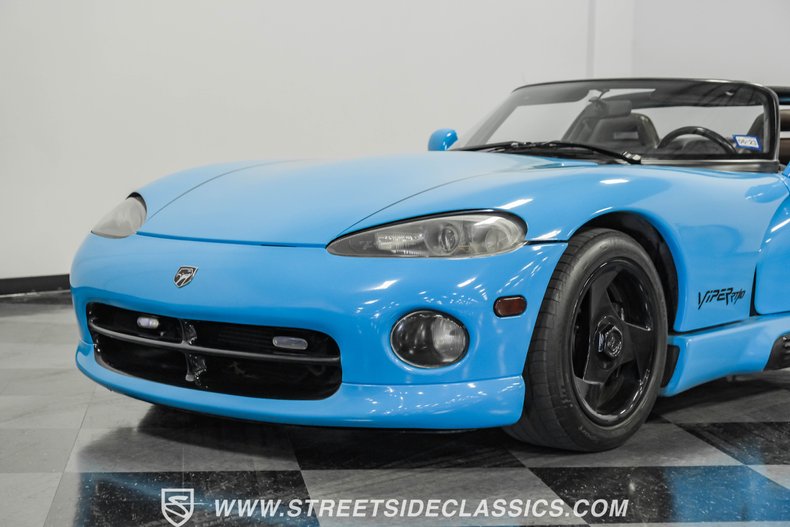 Dodge-Viper-1995-Bright-Blue-Brown-27