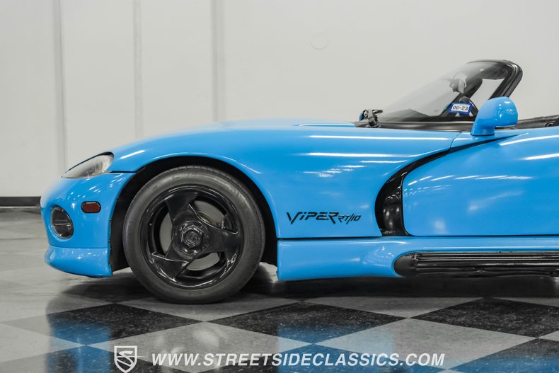 Dodge-Viper-1995-Bright-Blue-Brown-30