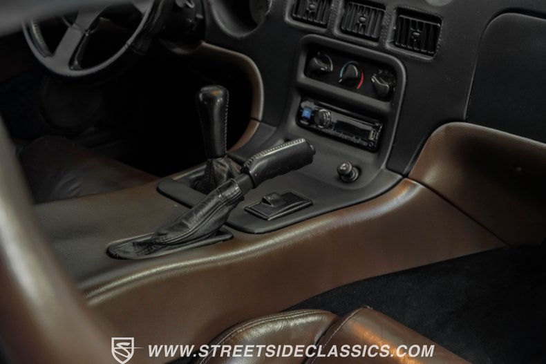 Dodge-Viper-1995-Bright-Blue-Brown-45