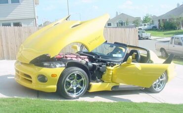 Dodge-Viper-1995-Yellow-Black-Leather-1