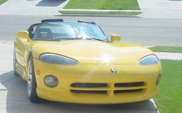 Dodge-Viper-1995-Yellow-Black-Leather-3