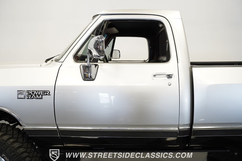 Dodge-W150-1989-Viper-Steel-Gray-Black-20