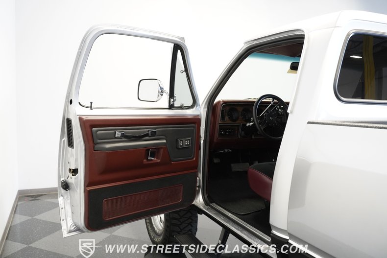 Dodge-W150-1989-Viper-Steel-Gray-Black-39