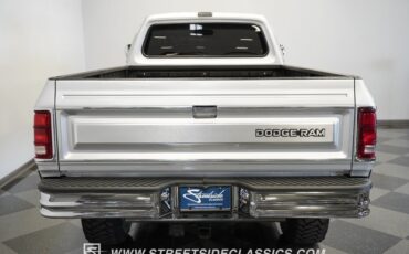 Dodge-W150-1989-Viper-Steel-Gray-Black-46