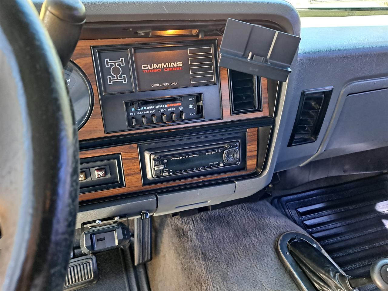 Dodge-W250-1992-Dodge-White-Grey-20
