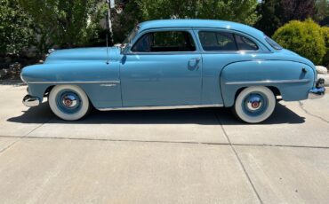 Dodge-Wayfarer-1951-Sedan-2