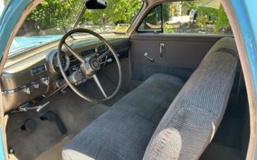 Dodge-Wayfarer-1951-Sedan-3