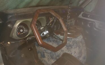 Dodge-b200-tradesman-1977-silver-3