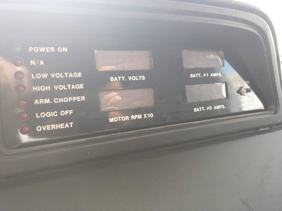Dodge-b300-electric-1987-silver-17
