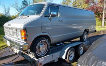Dodge-b300-electric-1987-silver