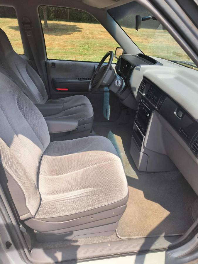 Dodge-caravan-se-1992-silver-14