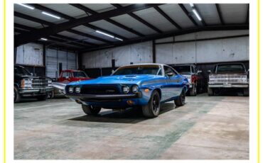 Dodge-challenger-1973-blue