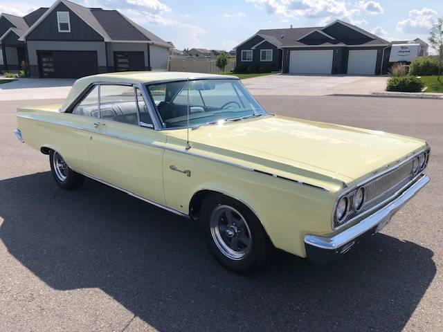 Dodge-coronet-500-1965-yellow-2