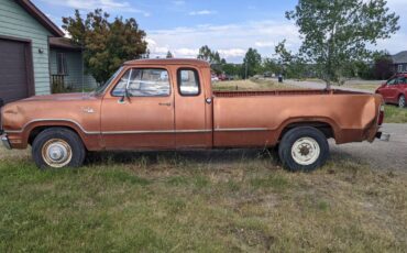 Dodge-d200-club-cab-1973-orange-2