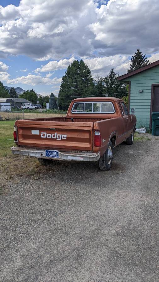 Dodge-d200-club-cab-1973-orange-4