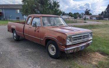 Dodge-d200-club-cab-1973-orange-5