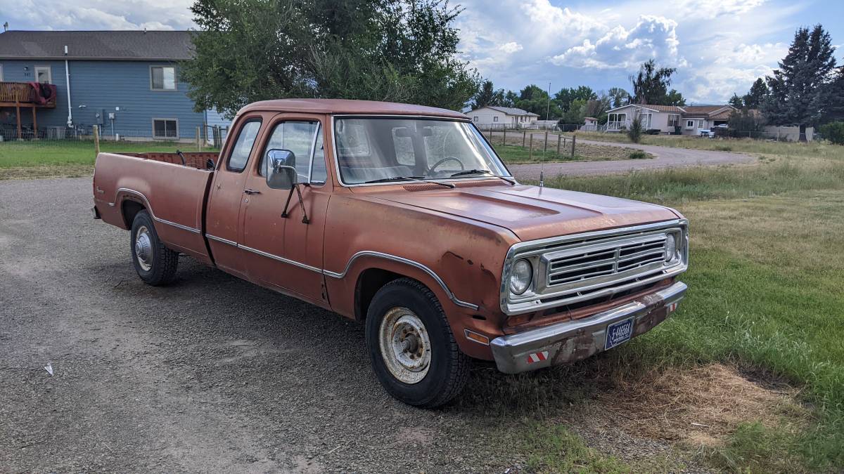 Dodge-d200-club-cab-1973-orange-5