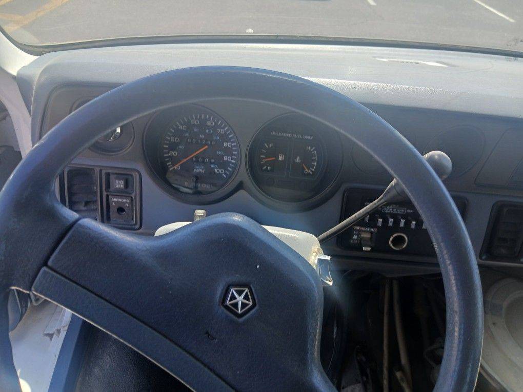 Dodge-d350-1992-4