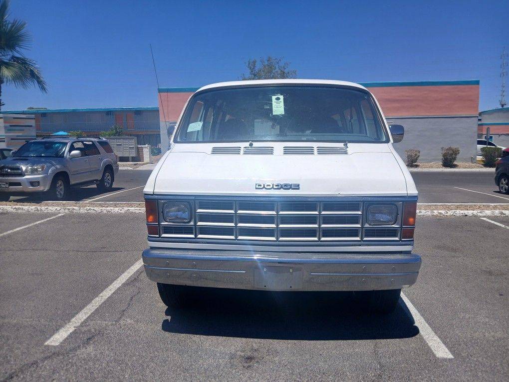 Dodge-d350-1992-5