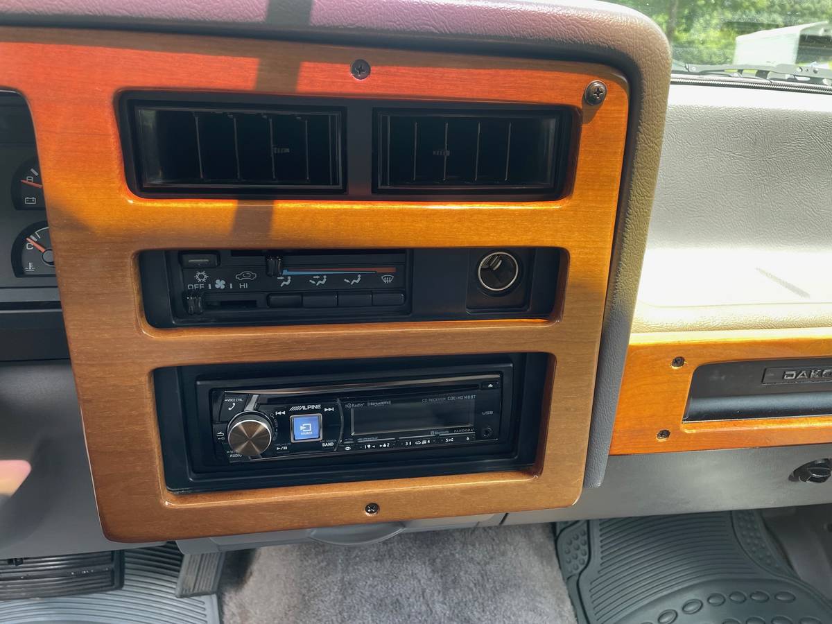 Dodge-dakota-sportslt-1995-blue-10