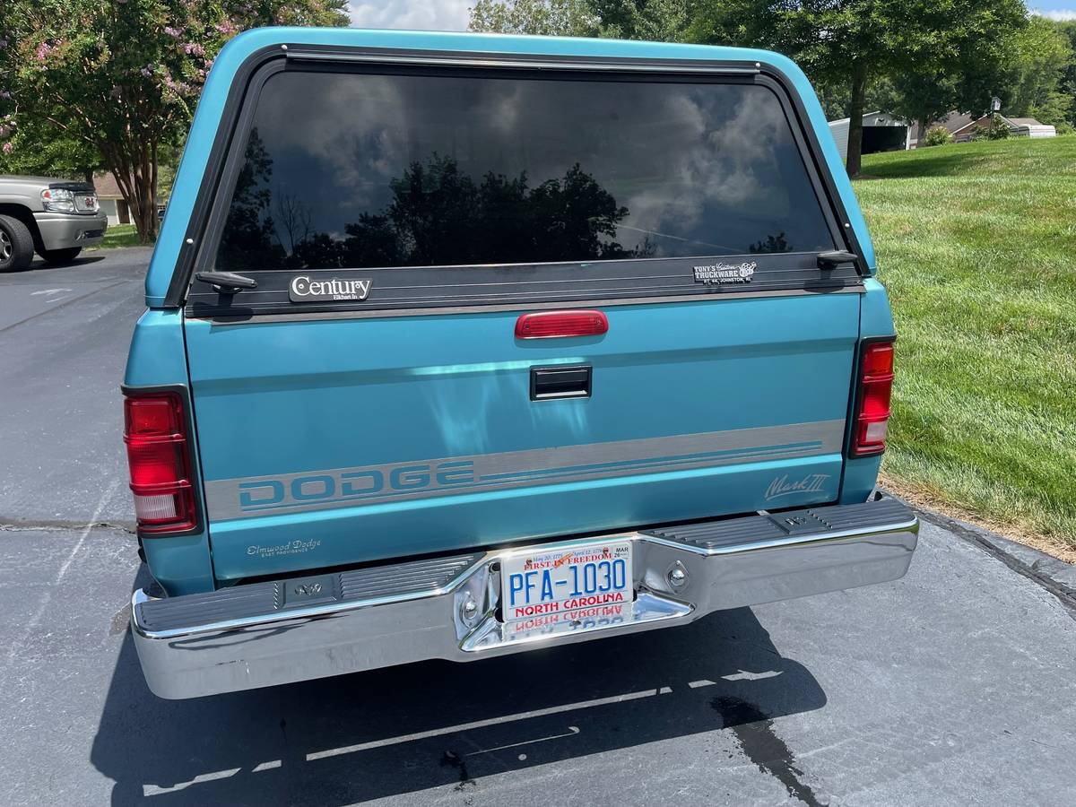 Dodge-dakota-sportslt-1995-blue-3