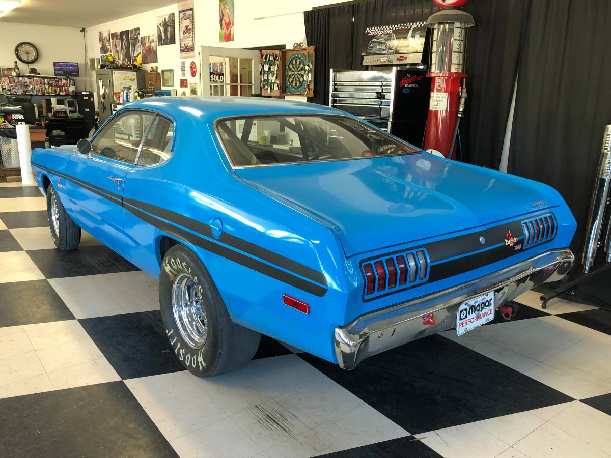 Dodge-demon-1972-2