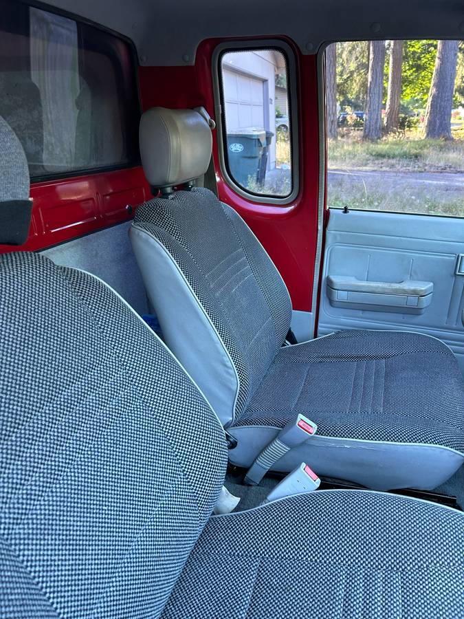 Dodge-power-ram-50-d-50-1988-red-5
