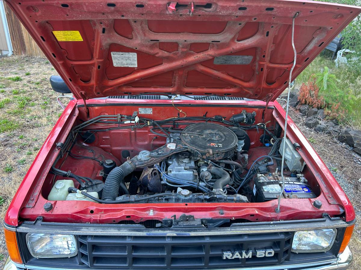 Dodge-power-ram-50-d-50-1988-red-7