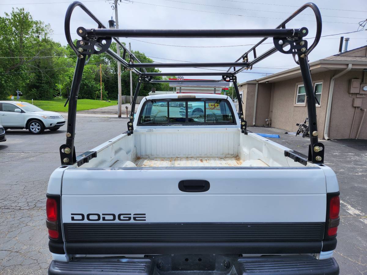 Dodge-ram-1500-slt-1995-white-5