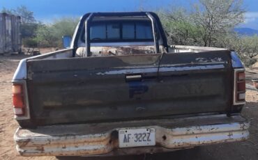 Dodge-ram-1986-blue-3