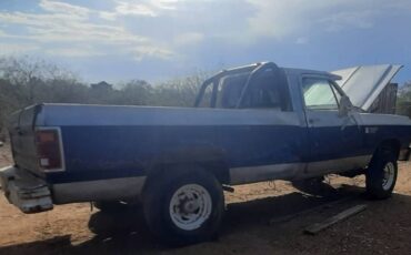 Dodge-ram-1986-blue-4