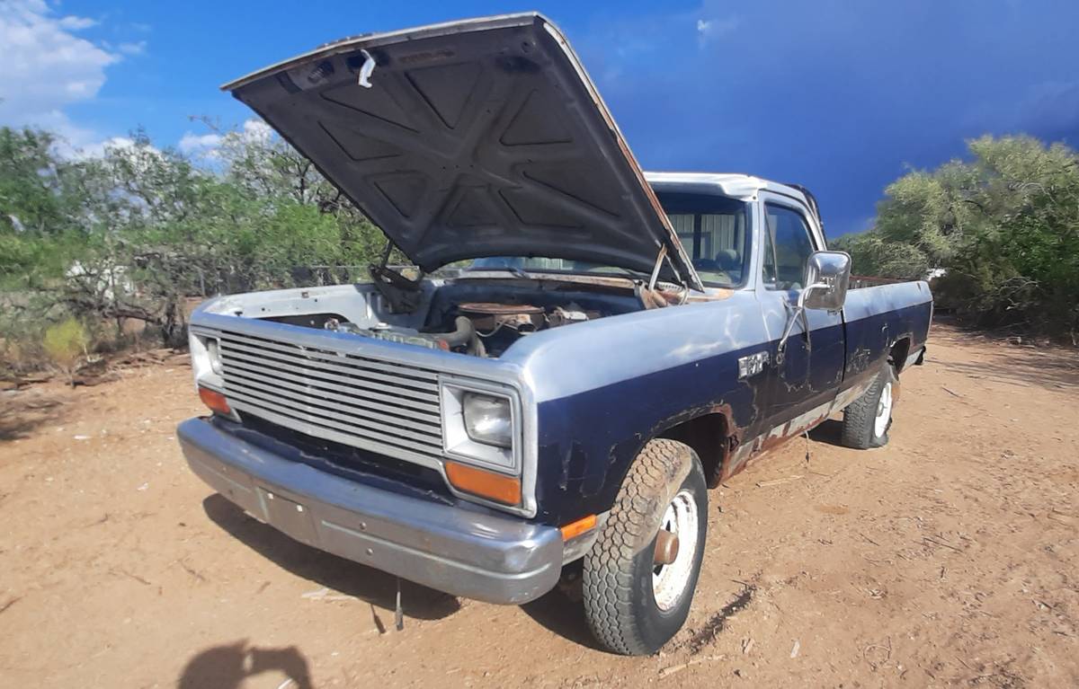 Dodge-ram-1986-blue-5
