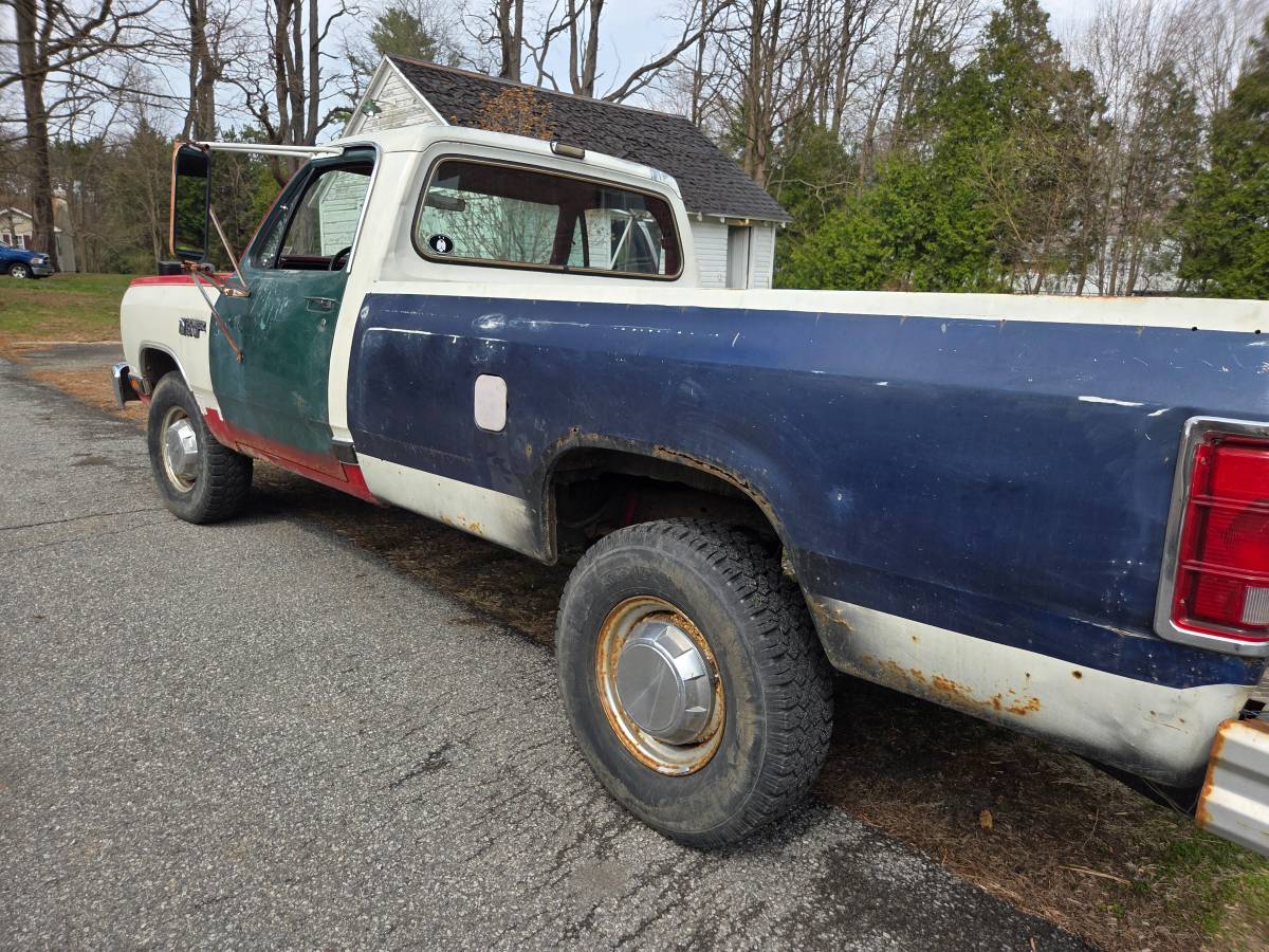 Dodge-ram-2500-1988-7