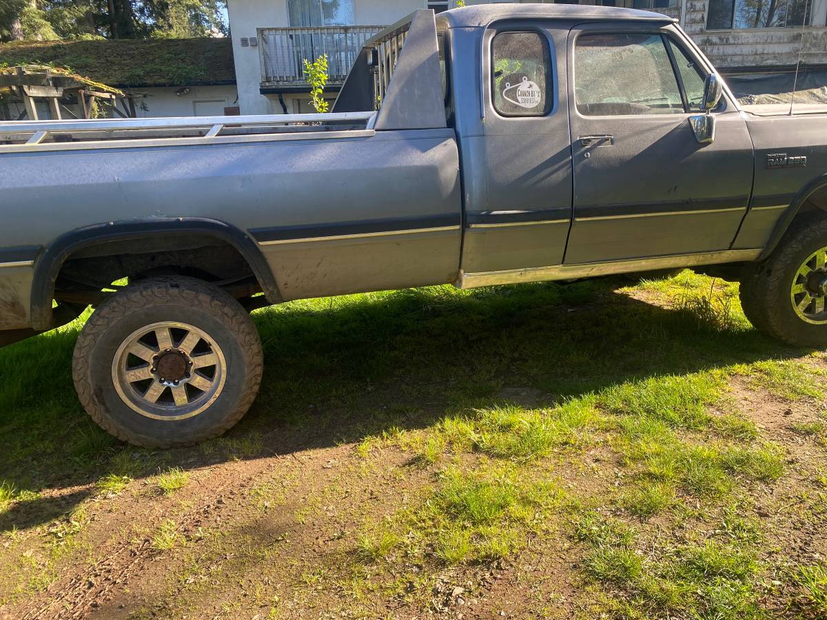 Dodge-ram-2500-diesel-1993-1