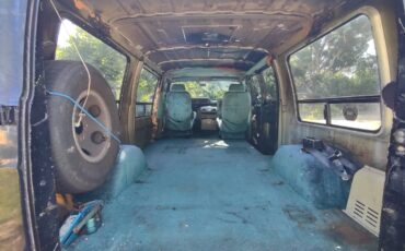 Dodge-ram-van-2500-1995-black-5