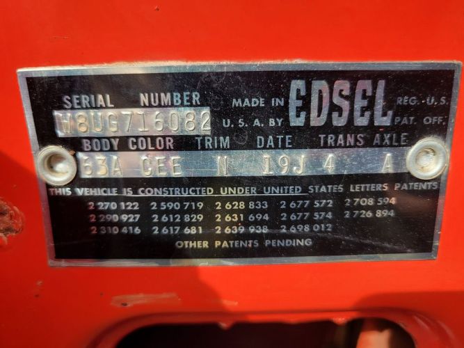 Edsel-1958-Ember-Red-Frost-white-16