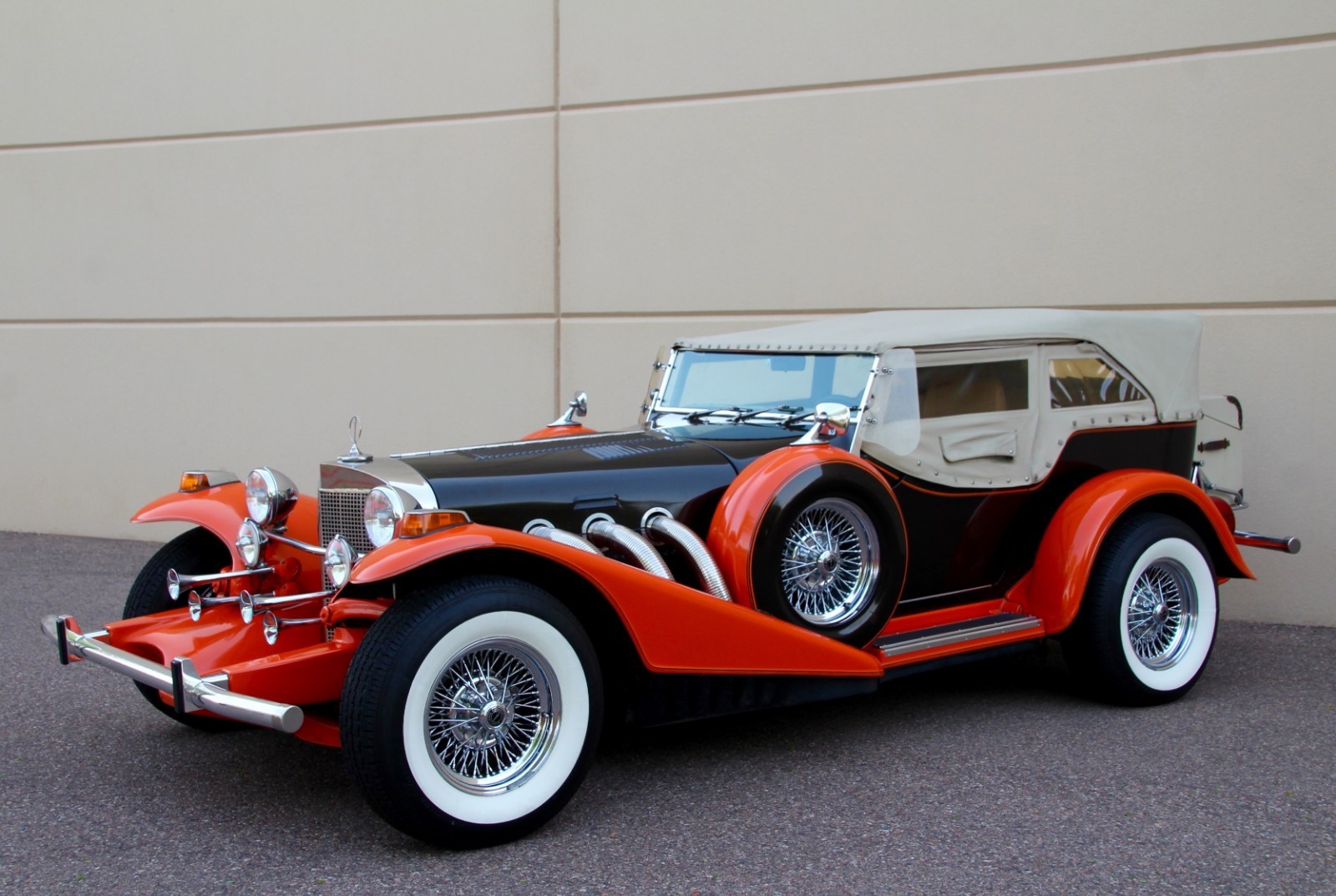 Excalibur-Excalibur-SS-Phaeton-Series-III-1975-Convertible-1