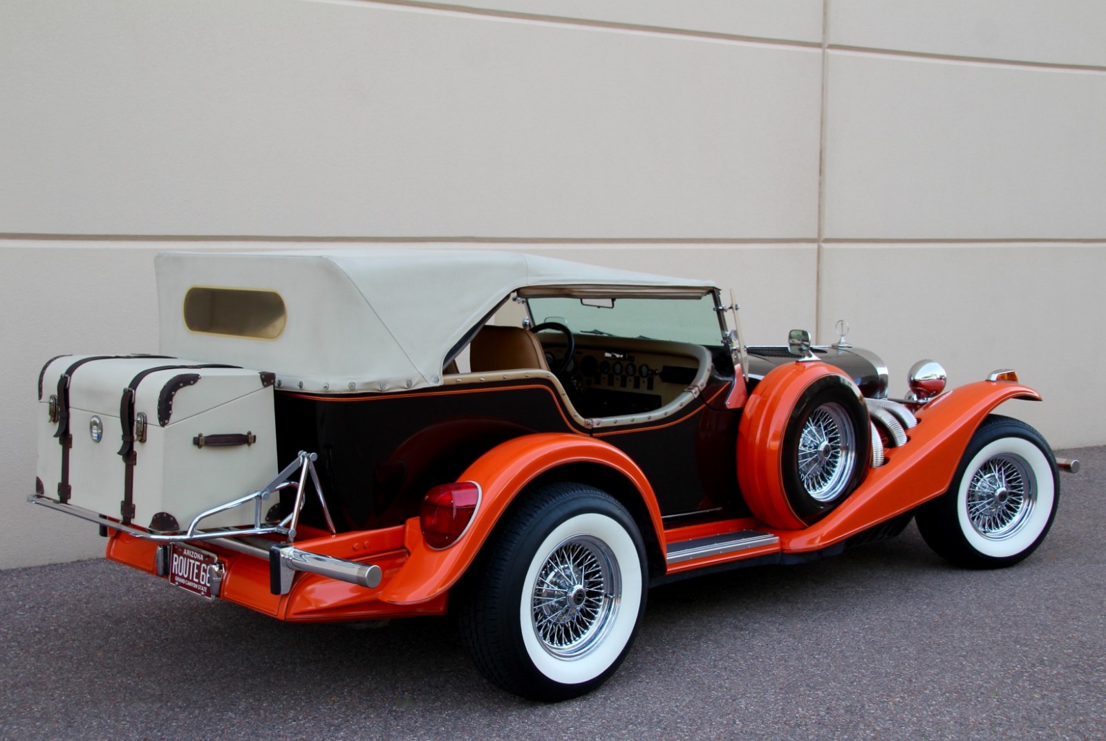 Excalibur-Excalibur-SS-Phaeton-Series-III-1975-Convertible-21