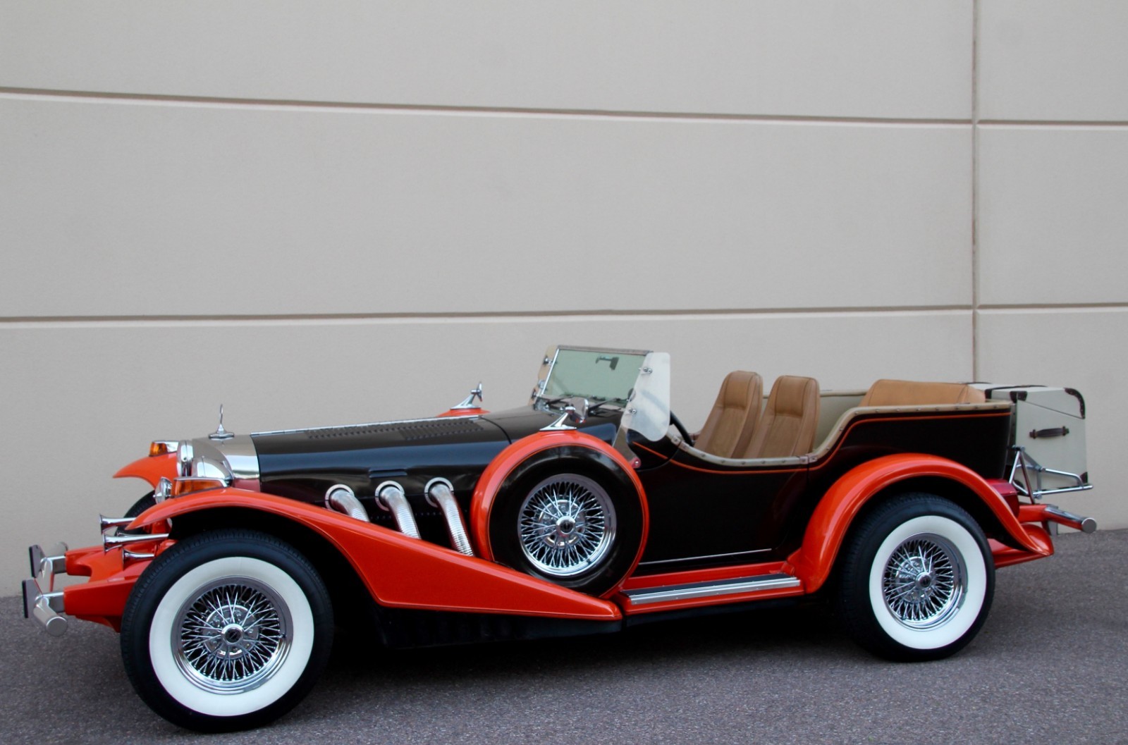 Excalibur-Excalibur-SS-Phaeton-Series-III-1975-Convertible-26