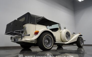 Excalibur-Series-3-1978-White-Black-2