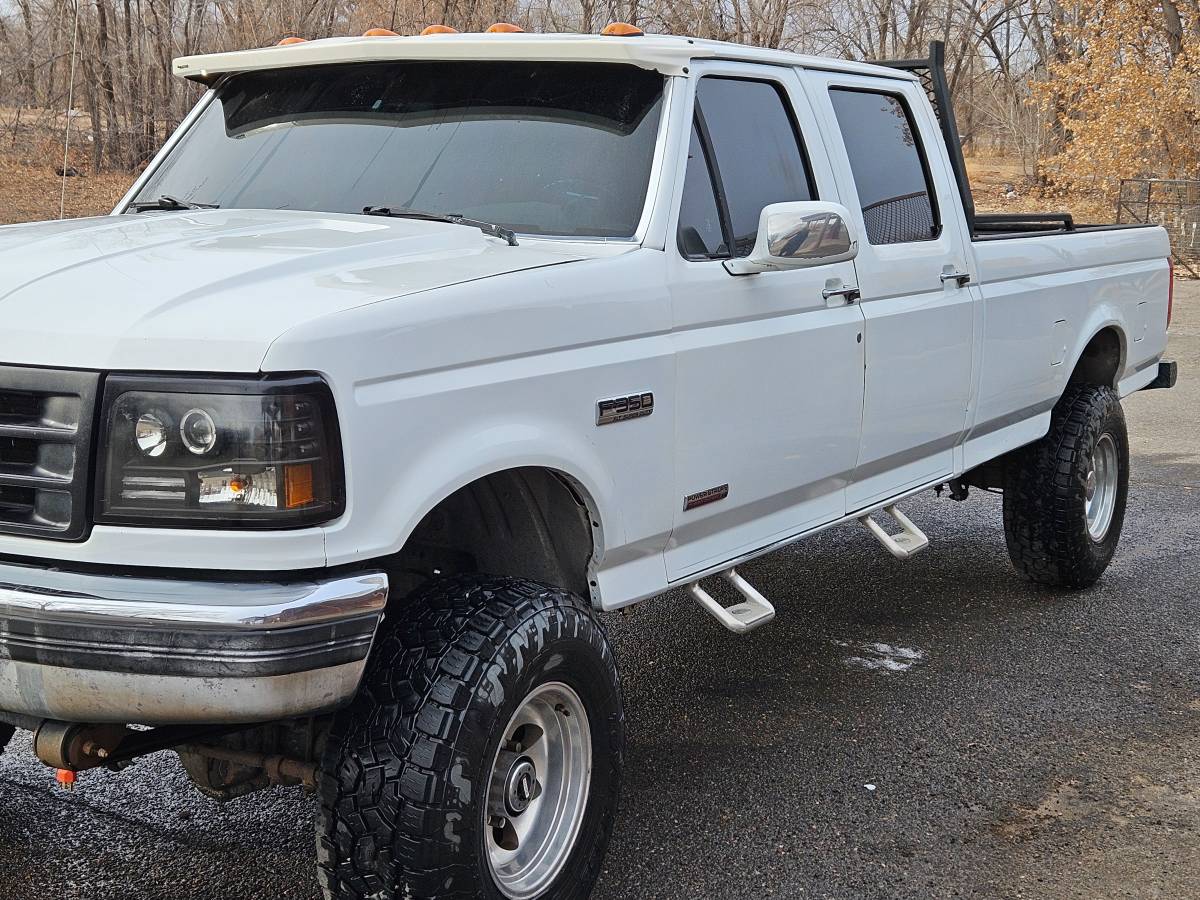 F350-diesel-1995-white-1