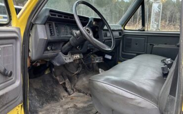 F700-diesel-1993-yellow-5